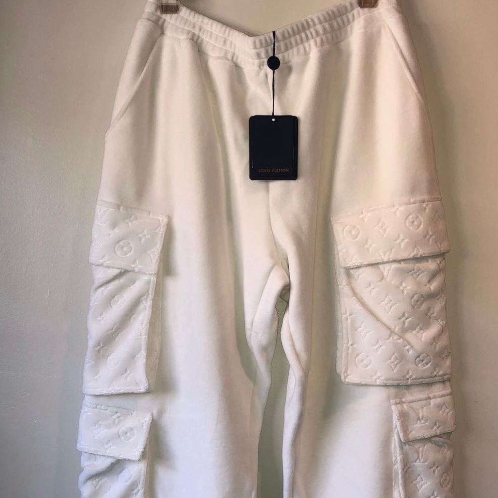 Louis Vuitton velour joggers size large